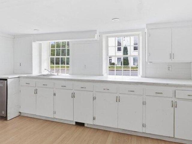 House for sale in Pepperell, Middlesex County