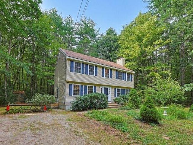 House for sale in Pepperell, Middlesex County