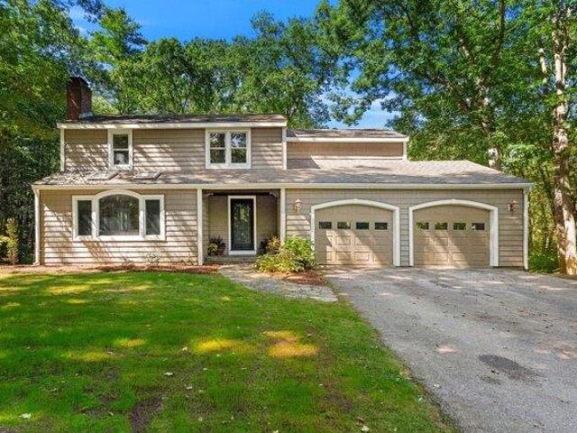 House for sale in South Pepperell, Pepperell