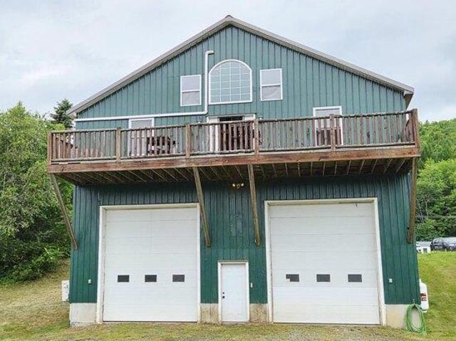 House for sale in Peru, Maine