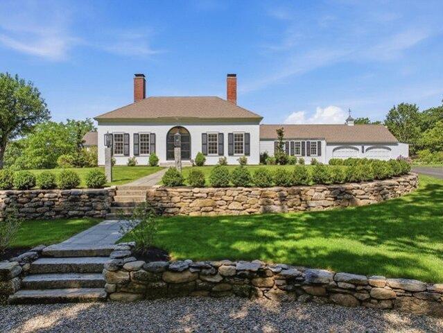 House for sale in New Hampshire
