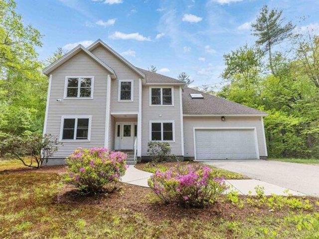 House for sale in New Hampshire