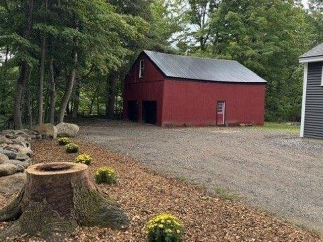 House for sale in Petersham, Massachusetts