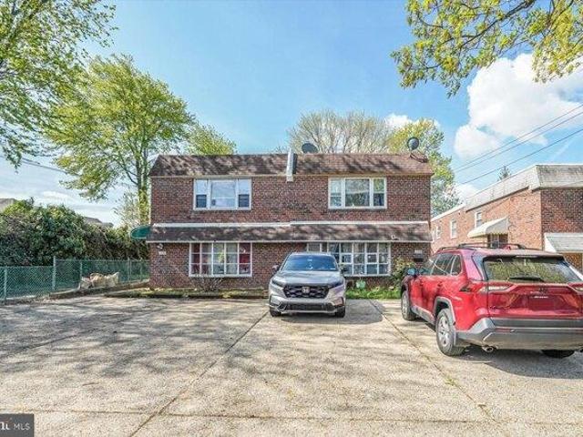 House for sale in Philadelphia, Pennsylvania