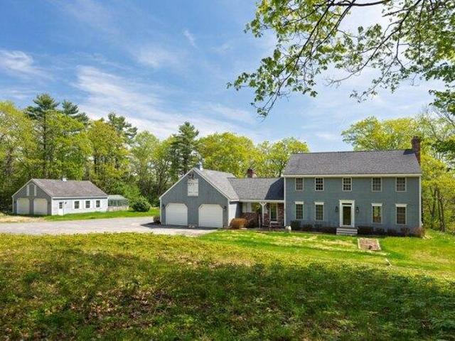 House for sale in Phippsburg, Maine