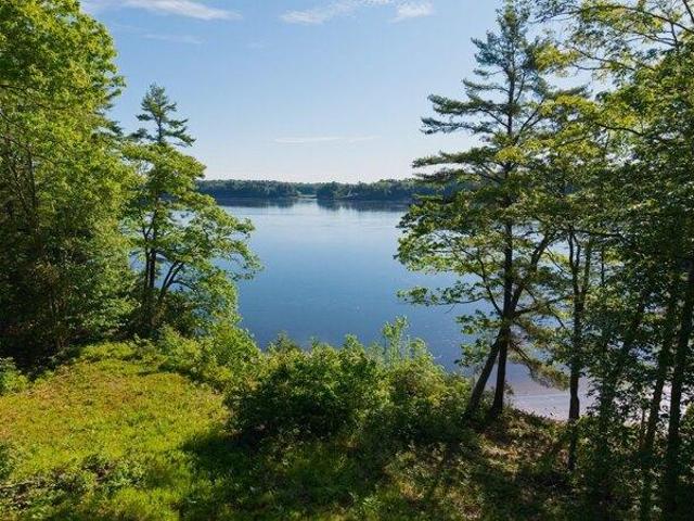 House for sale in Phippsburg, Maine