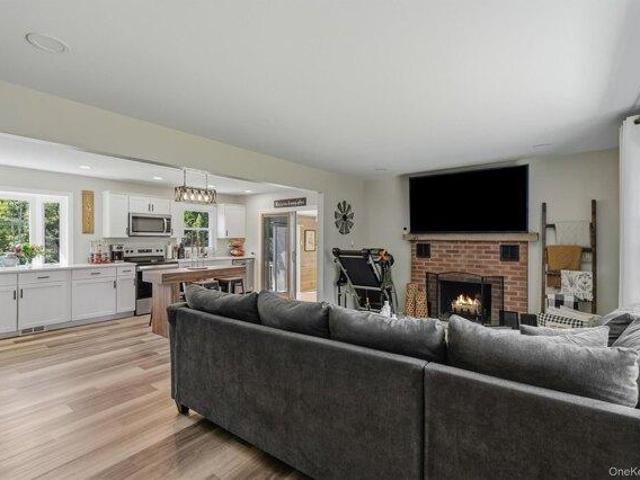 House for sale in Pine Bush, New York