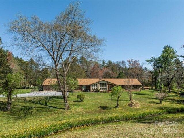 House for sale in Pisgah Forest