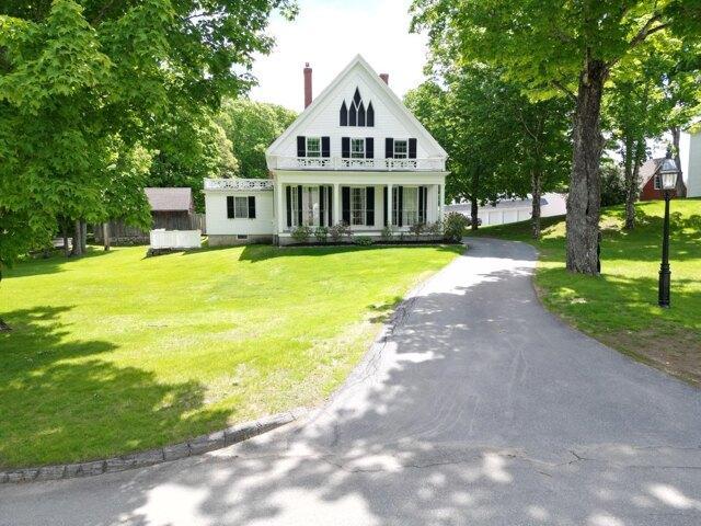 House for sale in Maine