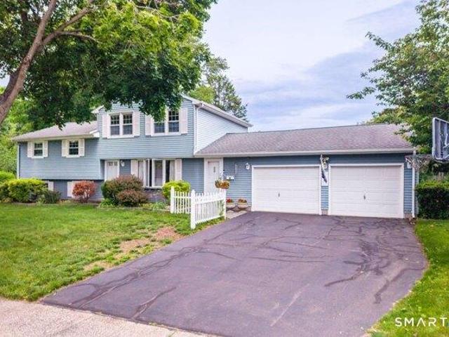 House for sale in Plainville, Connecticut
