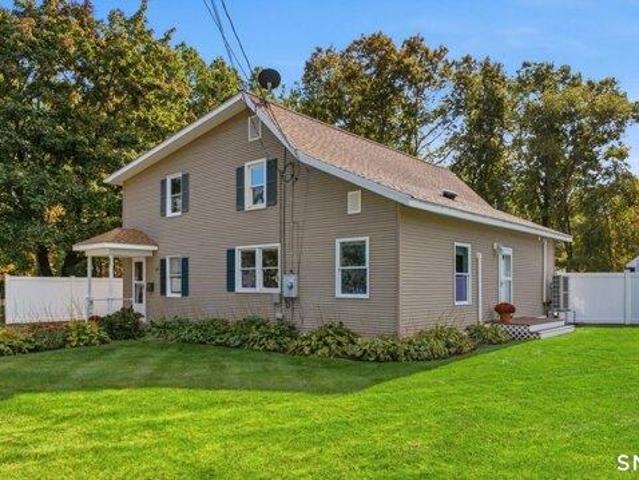 House for sale in Plainville, Capitol Planning Region