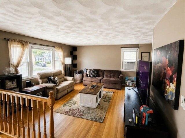House for sale in Plainville, Massachusetts