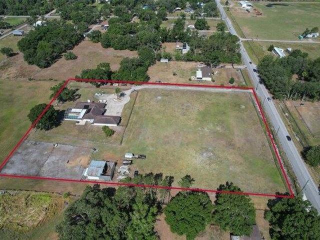 House for sale in Plant City, Florida