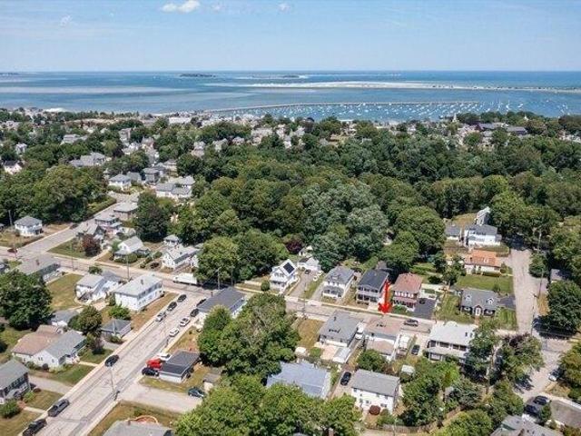 House for sale in Manomet, Massachusetts