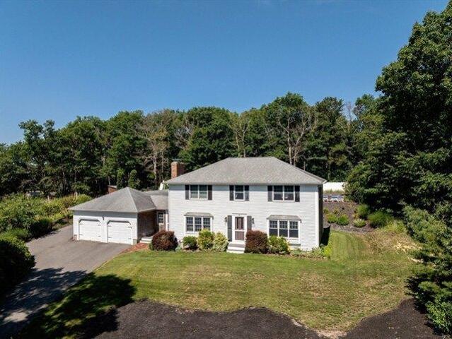House for sale in Manomet, Massachusetts