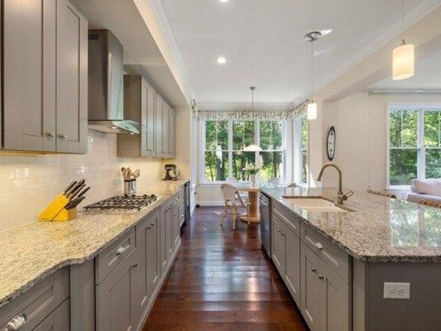 House for sale in Manomet, Massachusetts