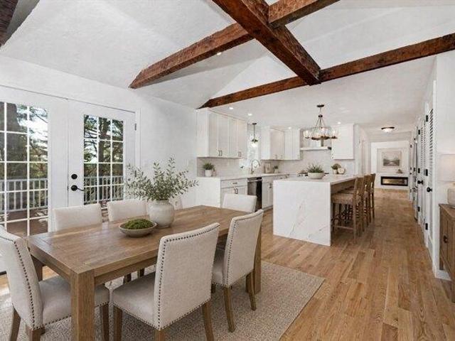 House for sale in Manomet, Massachusetts