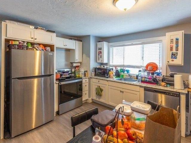 House for sale in Manomet, Massachusetts