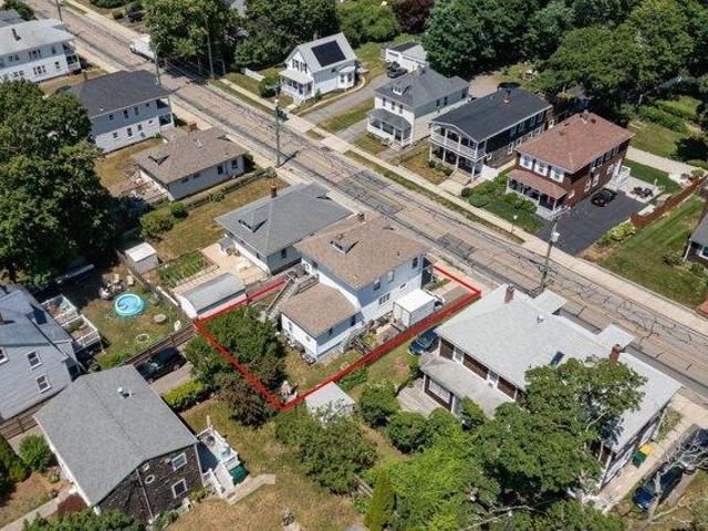 House for sale in Manomet, Massachusetts