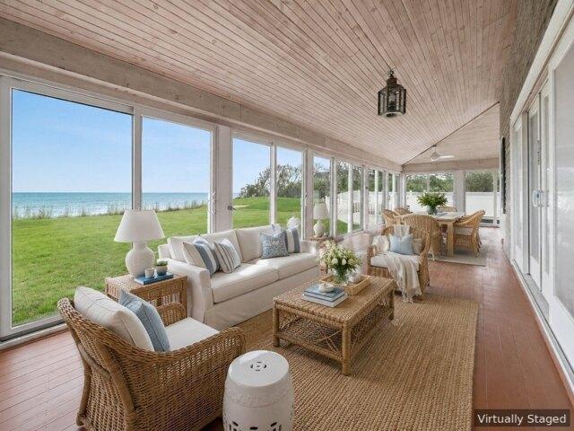 House for sale in Manomet, Massachusetts