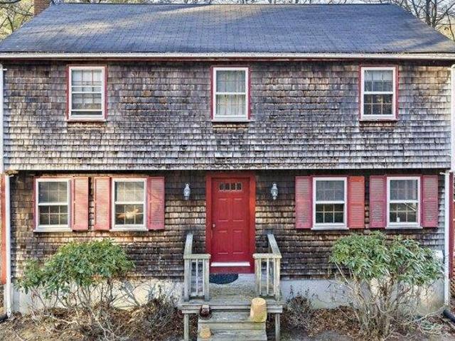 House for sale in Plympton, Plymouth County