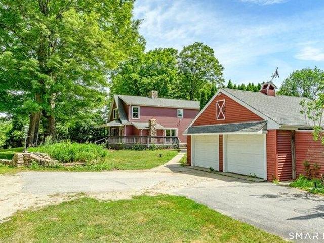 House for sale in Pomfret, Connecticut
