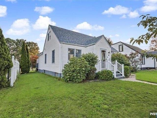 House for sale in Passaic, New Jersey