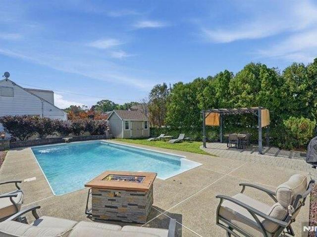 House for sale in Passaic, New Jersey