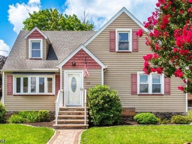 House for sale in Passaic, New Jersey
