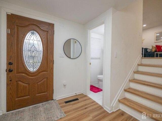 House for sale in Avenel, New Jersey