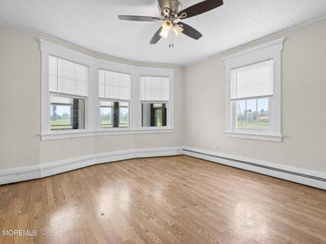 House for sale in Avenel, New Jersey