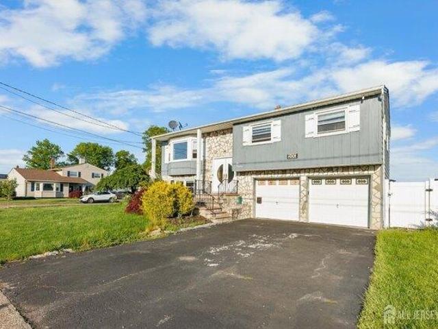 House for sale in Port Reading, Woodbridge Township