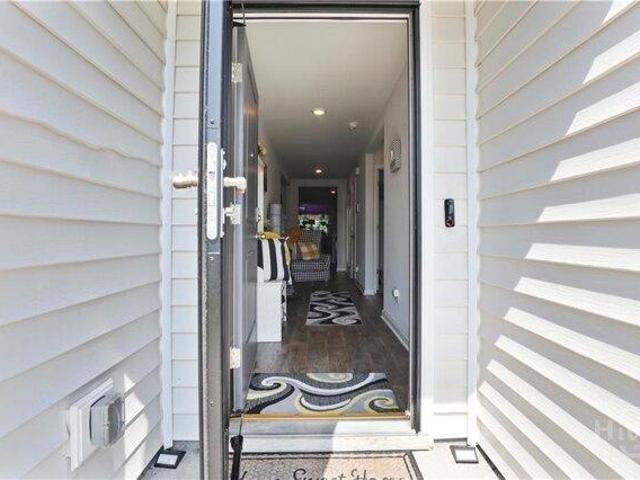 House for sale in Port Wentworth, Georgia