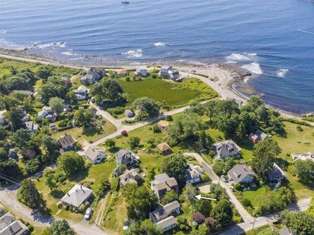 House for sale in Peaks Island, Maine