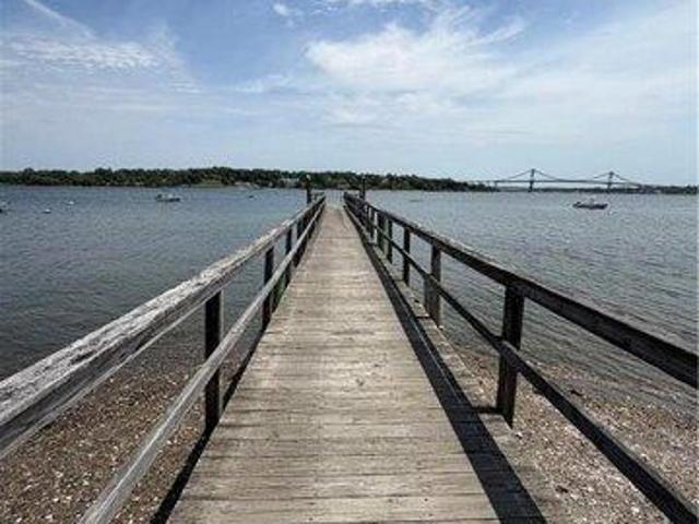 House for sale in Portsmouth, Rhode Island