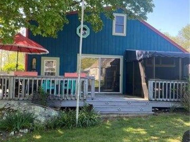 House for sale in Portsmouth, Rhode Island
