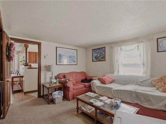 House for sale in Portsmouth, Rhode Island
