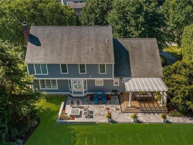 House for sale in Portsmouth, Newport County
