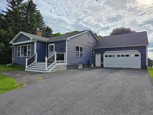 House for sale in Presque Isle, Maine