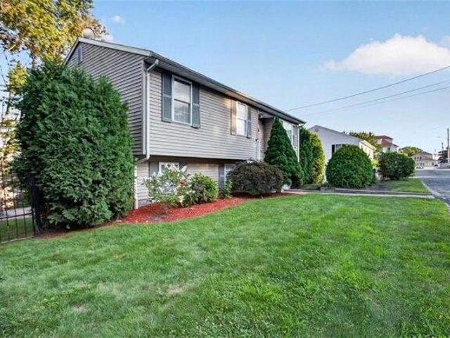 House for sale in Providence, Providence County