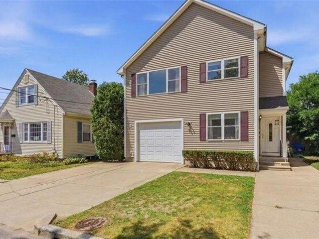 House for sale in Providence, Providence County