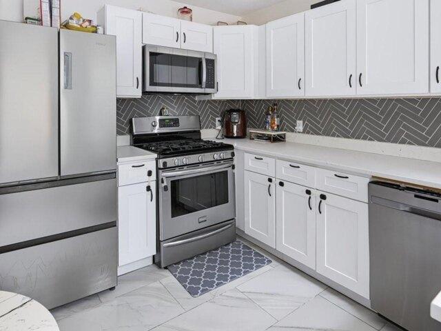 House for sale in Providence, Providence County