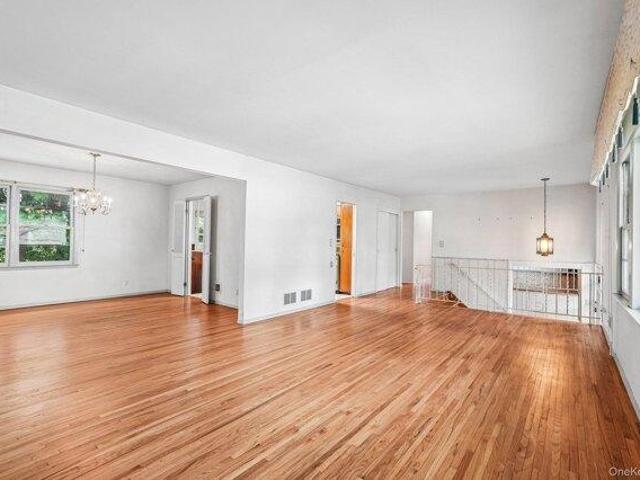 House for sale in Harrison, New York