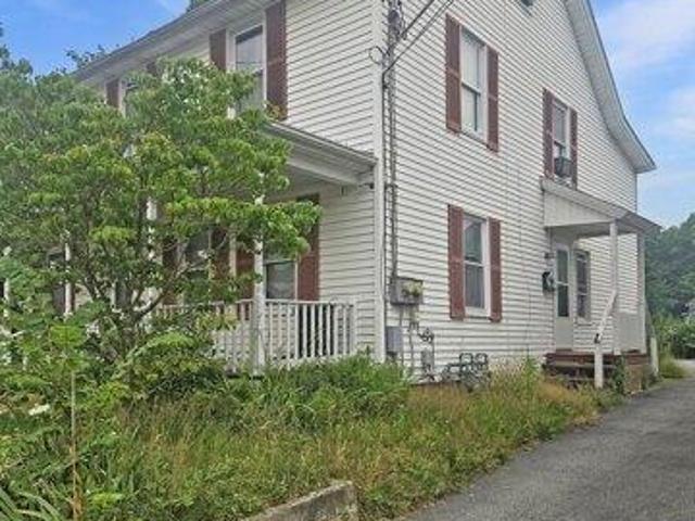 House for sale in Putnam, Connecticut