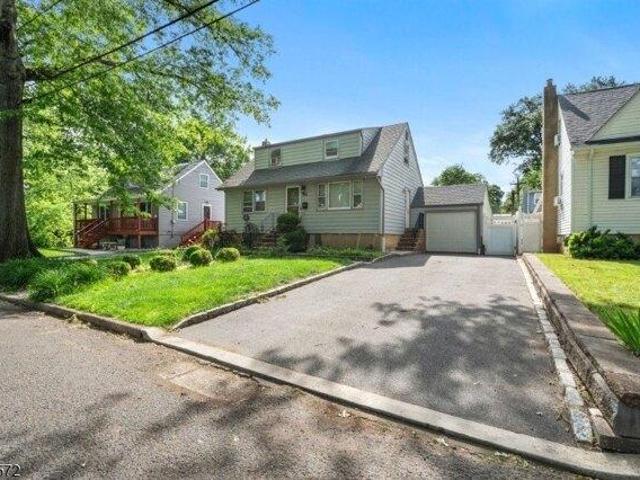 House for sale in Rahway, New Jersey