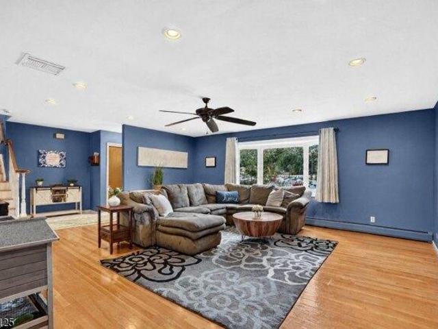 House for sale in Rahway, New Jersey
