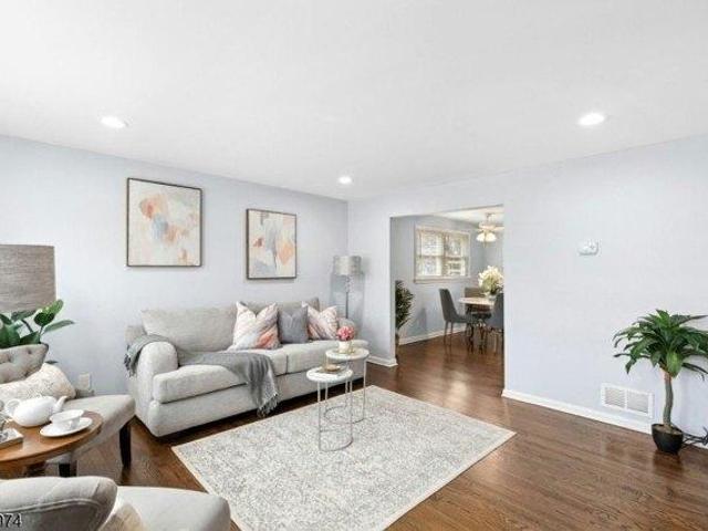 House for sale in Rahway, New Jersey