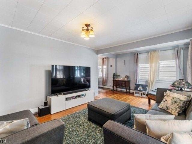 House for sale in Rahway, New Jersey