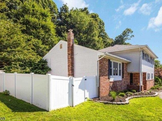 House for sale in Randolph, New Jersey