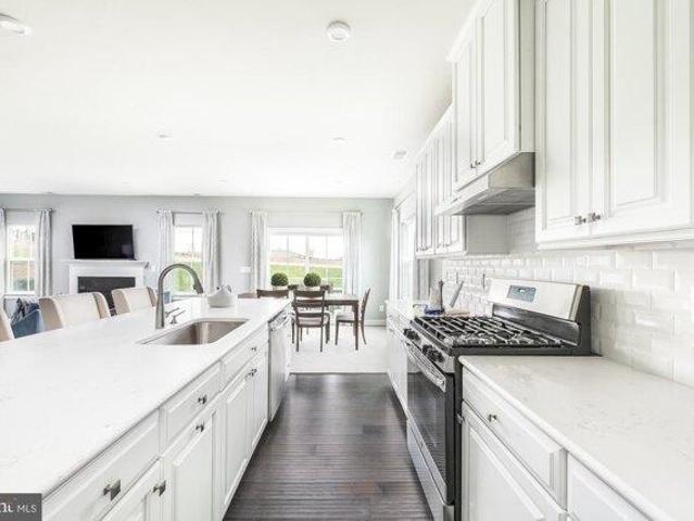 House for sale in Kearneysville, West Virginia
